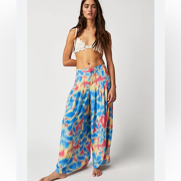 Free People Wild Child Tie Dye Pleated Wide Leg Pants Size Small - Picture 1 of 9